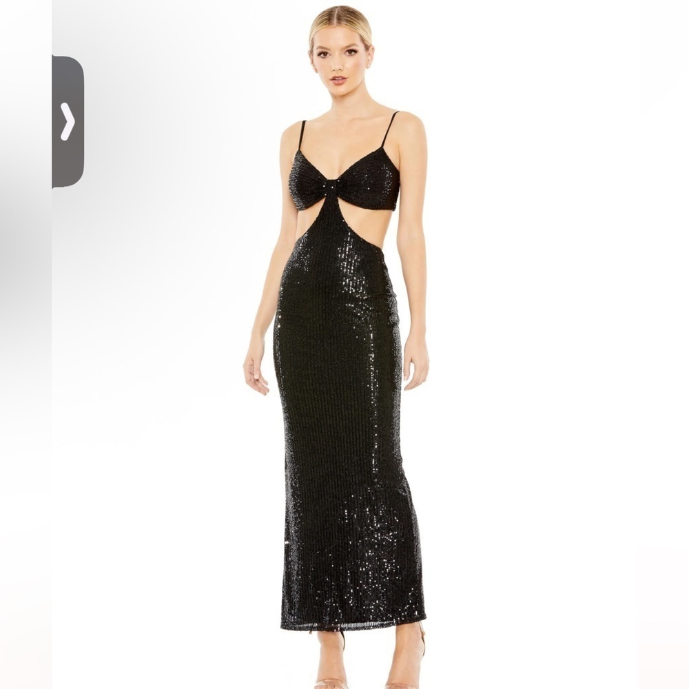 IEENA for Mac Duggal Black Sequin Cutout Gown Size 2 NWT